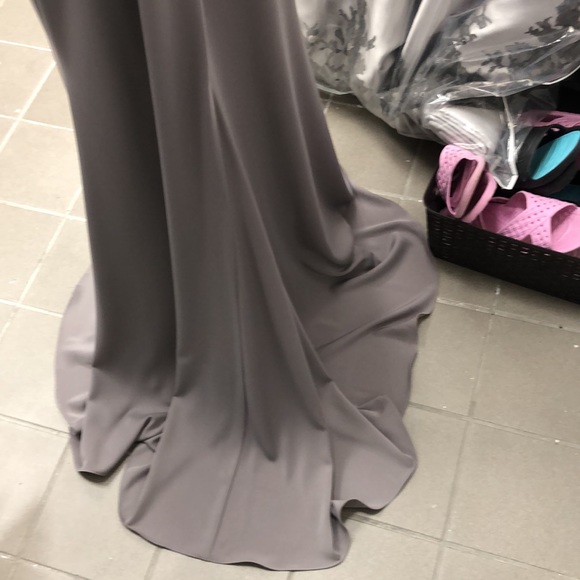 Elegant long evening dress - Picture 7 of 8